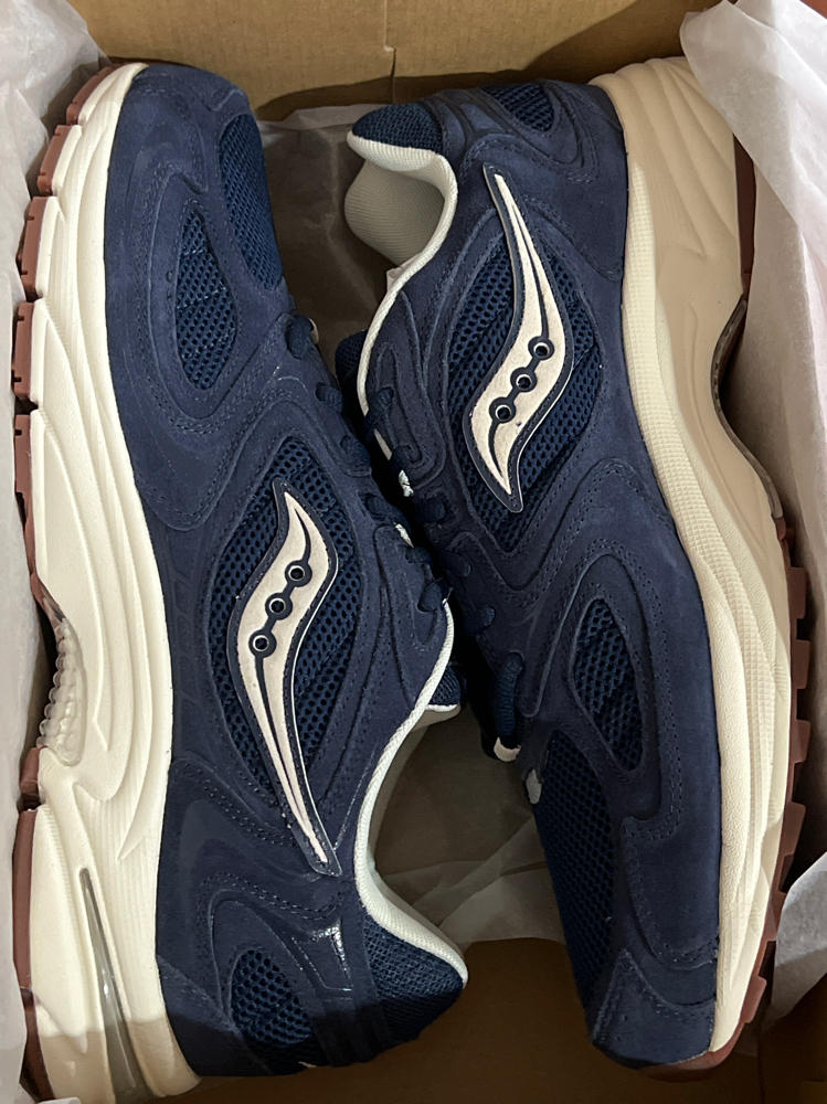 Saucony Men's Grid Jazz 9 sneakers in navy and off white new