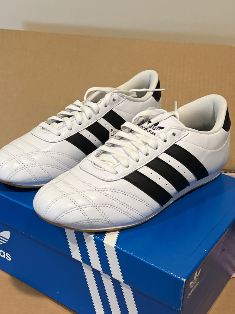 adidas Women's Taekwondo LACE W FTWR whiteCore Black/Gum 3 US