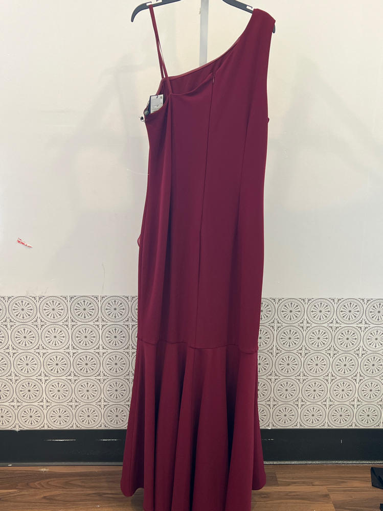 Adrianna Papell Women's Crepe One Shoulder Ruffle Gown, Crimson Haze, 10