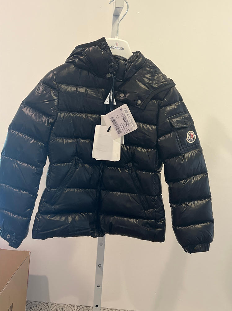 Big Kid Down Puffer Jacket for Girls by Moncler baby giubbotto kids black 2023.