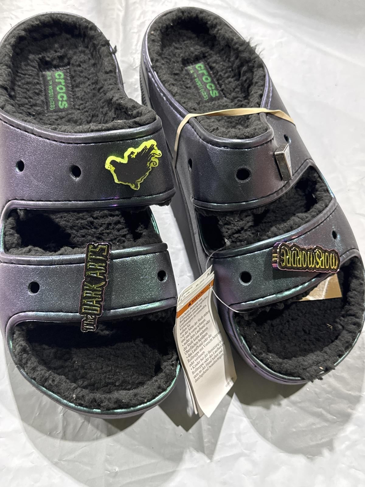 Crocs Unisex-Adult Classic Harry Potter Cozzzy Sandals, Fuzzy Platform Sandals