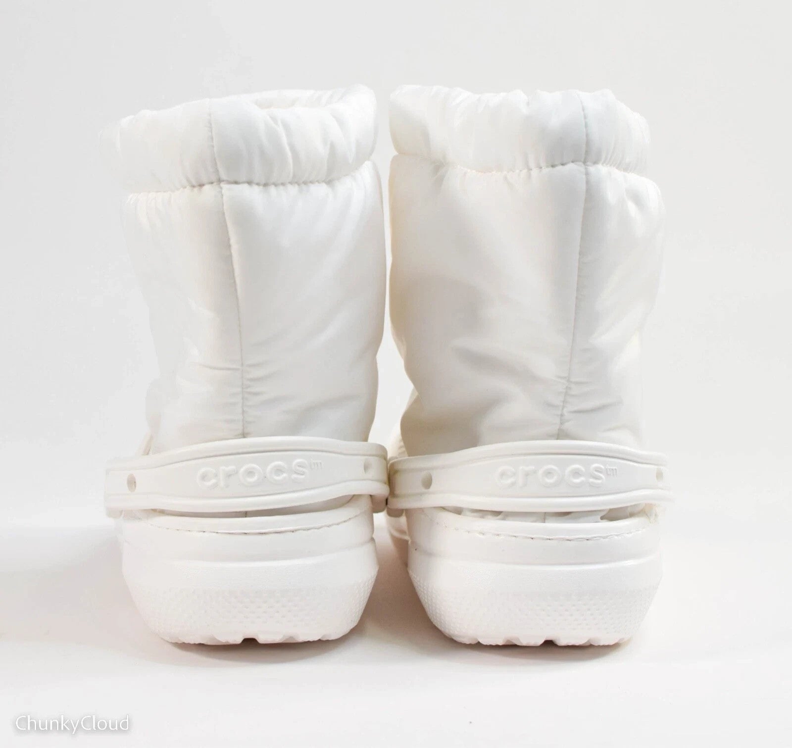 Crocs Unisex White Classic Lined Neo Puff Boots white nwt