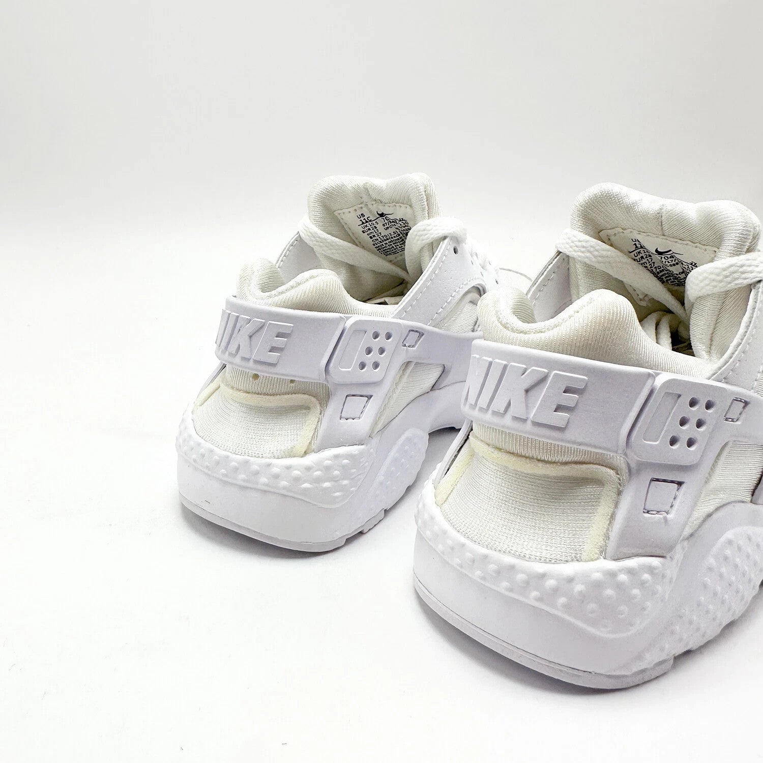 *NEW* PRE-SCHOOL Kids NIKE Air Huarache Run (PS) Triple White  (704949 110)