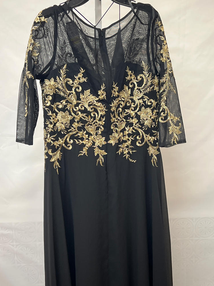 sold Betsy & Adam Womens Metallic Embroidered Evening Dress Black 10, Black/Gold