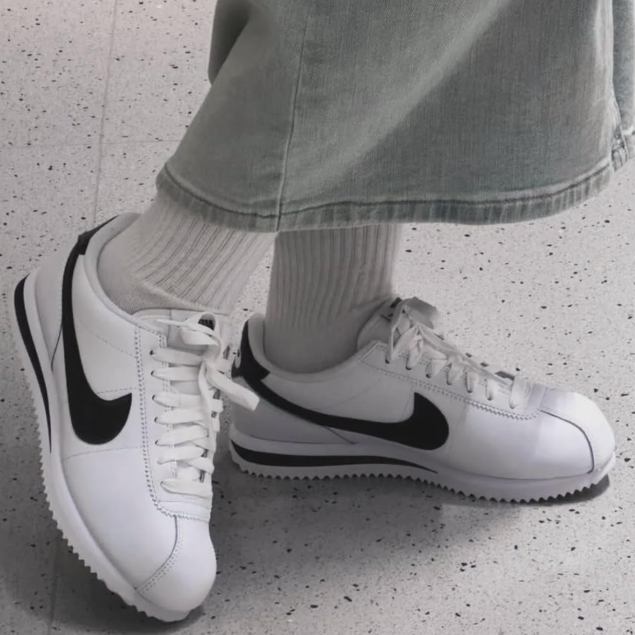 Nike Cortez Big Kids' Shoes (DM0950-108, White/Black) Size 4