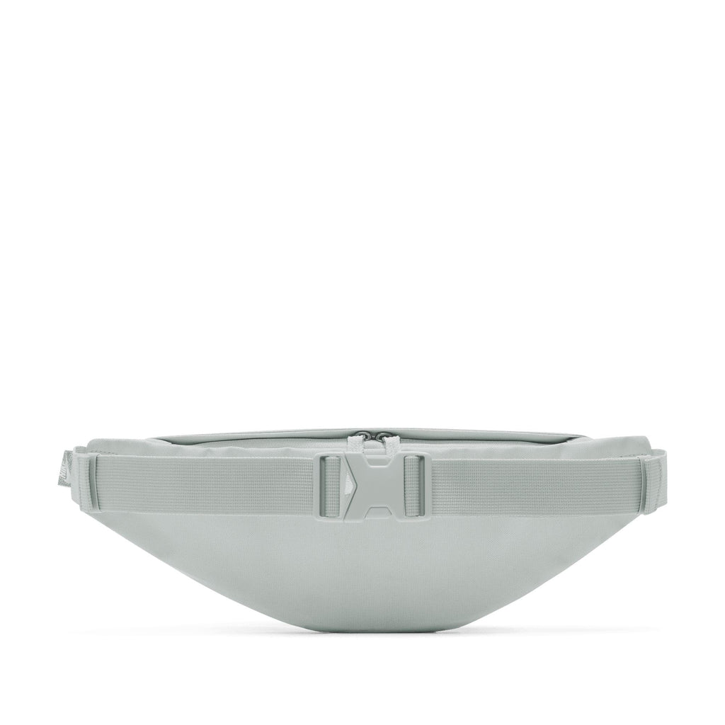 Nike Heritage Waistpack (3L) - Light Silver/Light Silver/Phantom