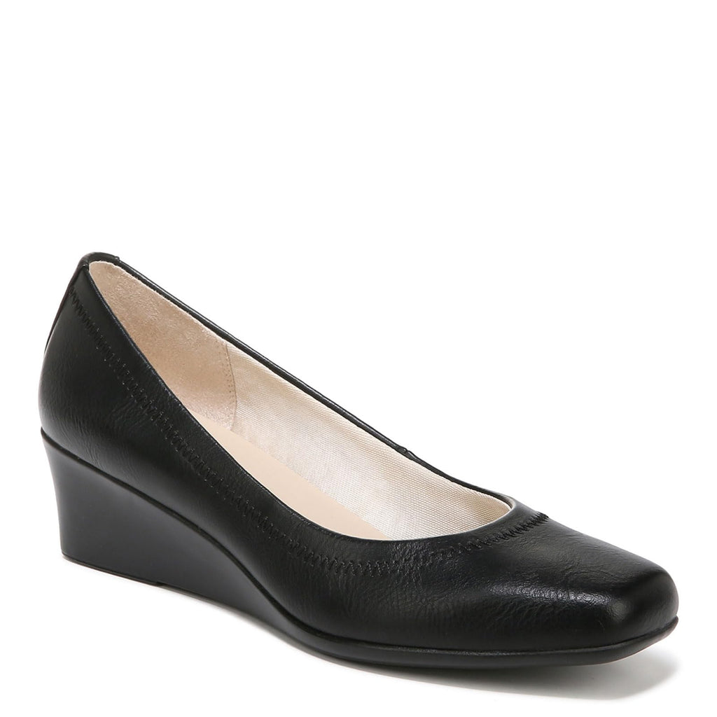 LifeStride Women's Groovy Wedge Pump, Black, 9.5 W US
