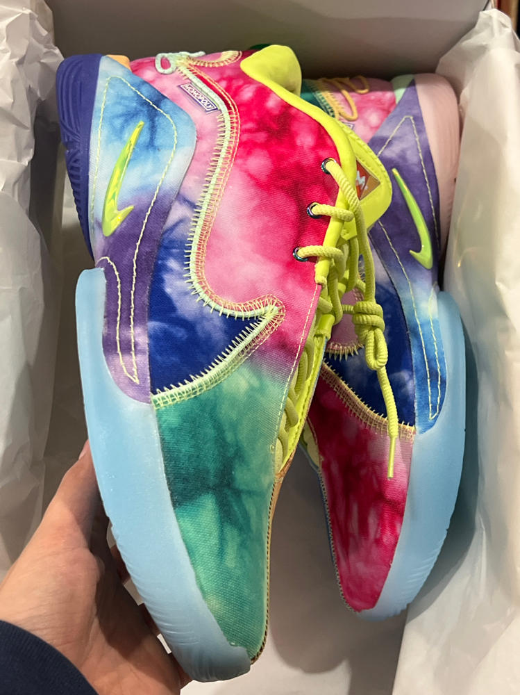 Lebron XXII What The Currency Basketball Shoes (HV8080-300, Mint Foam/Light Lemon Twist/Aquarius Blue/Cerise)