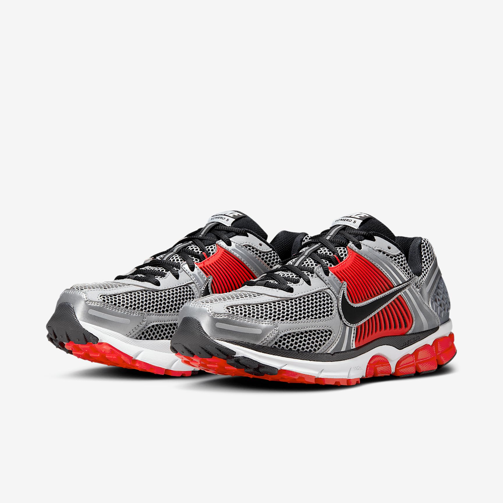 Nike Zoom Vomero 5 Men's Shoes (FJ4151-005, Metallic Silver/Flat Silver/Light Crimson/Black) Size 8.5