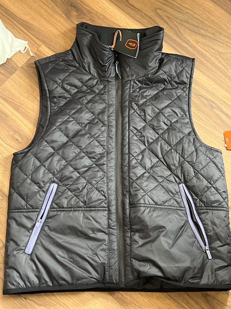 Bass Outdoor Women s Quilted Zip-Front Sleeveless Vest  Black  M, large.