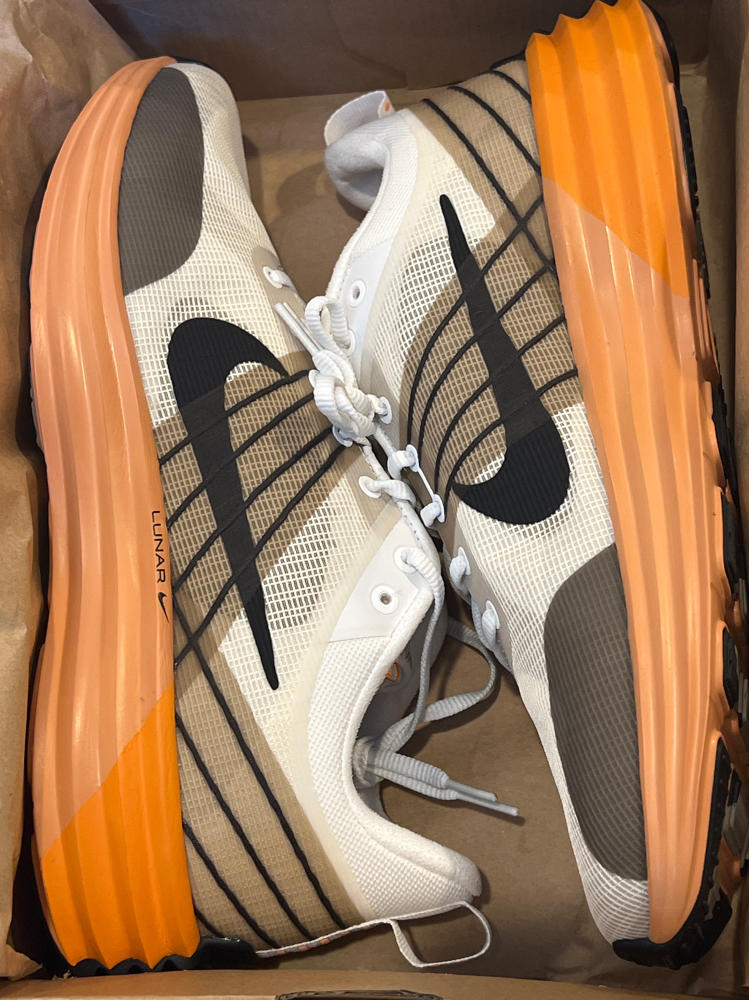 Nike Lunar Roam Men's Shoes (DV2440-101, Summit White/Coconut Milk/Khaki/Black)
