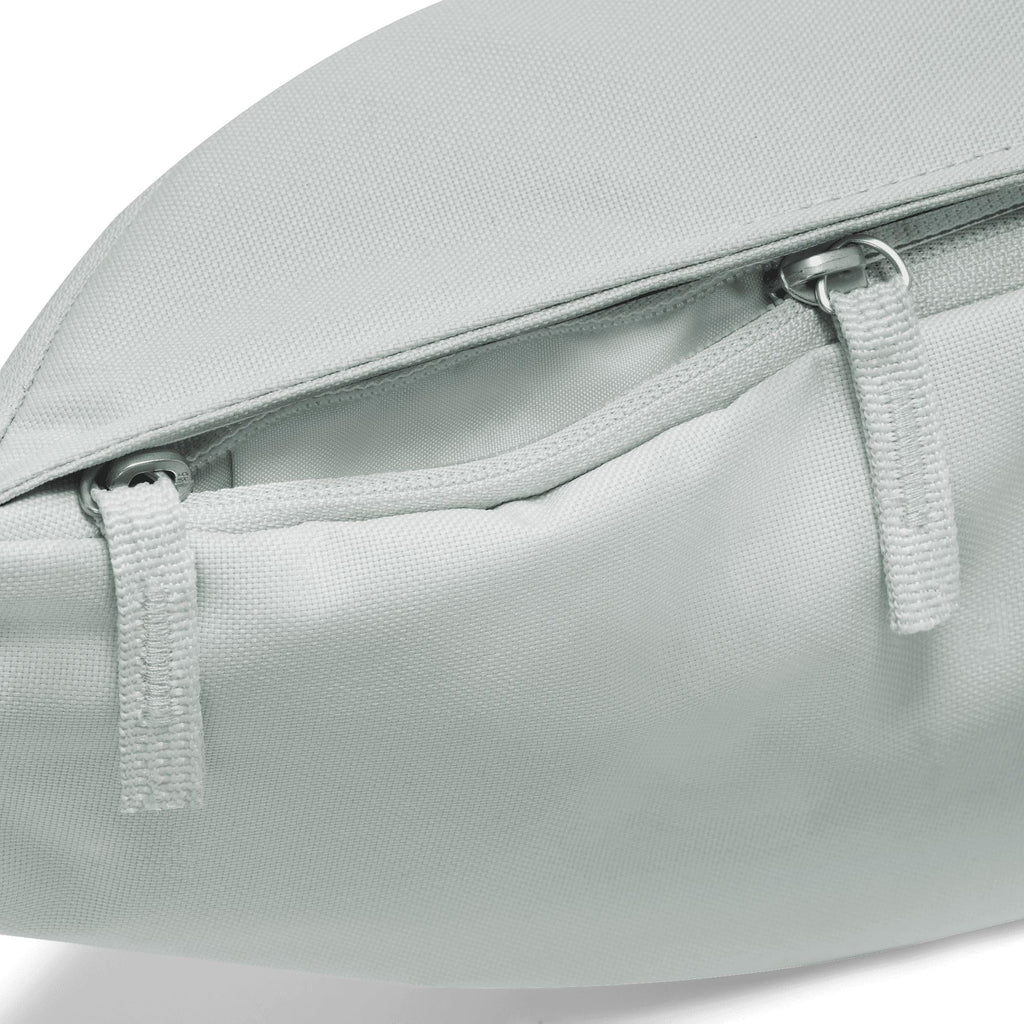 Nike Heritage Waistpack (3L) - Light Silver/Light Silver/Phantom