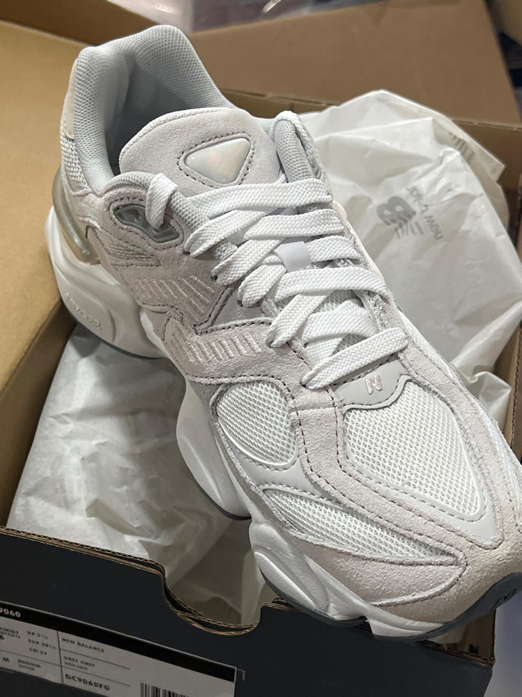 New Balance 9060 Big Kids Shoes (Silver Grey, 6)