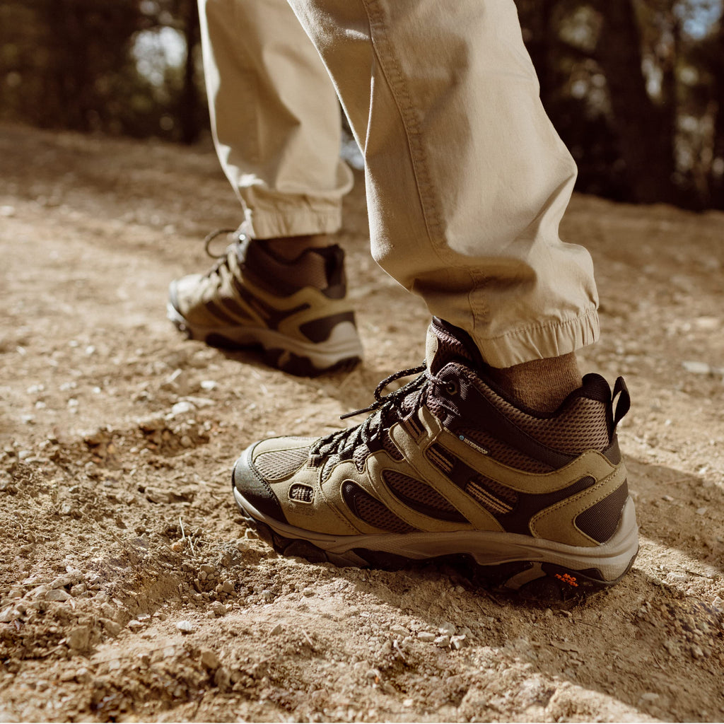HI-TEC Ravus WP Mid Waterproof Hiking Boots for Men, Lightweight Breathable Outdoor Trekking Shoes - Dark Grey, 10 Medium