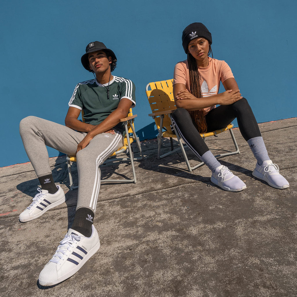 Beacon Structured Precurve Snapback Cap in white unisex new