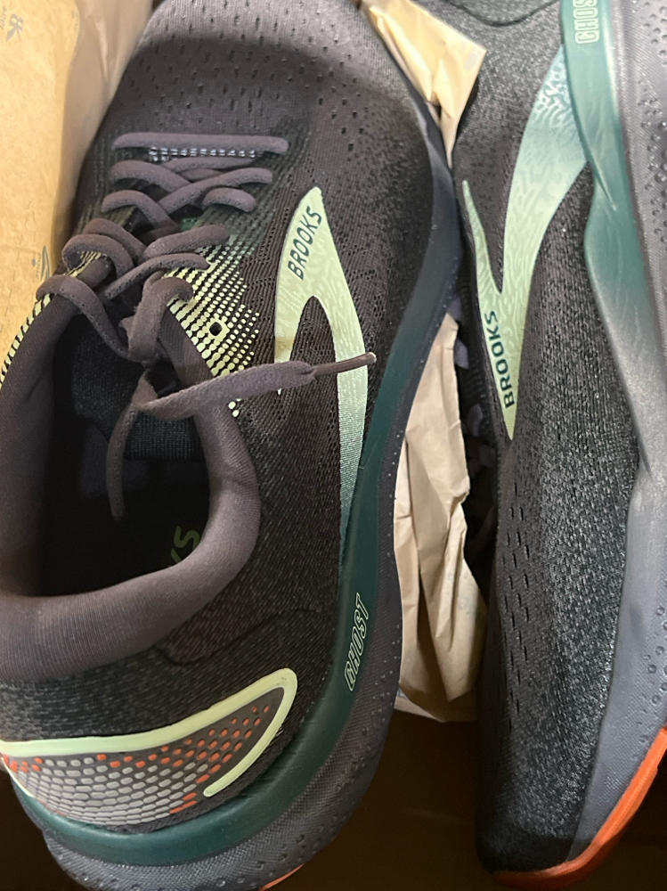 Brooks Men’s Ghost 16 Neutral Running Shoe - Blackened Pearl/June Bug/Green - 13 Medium