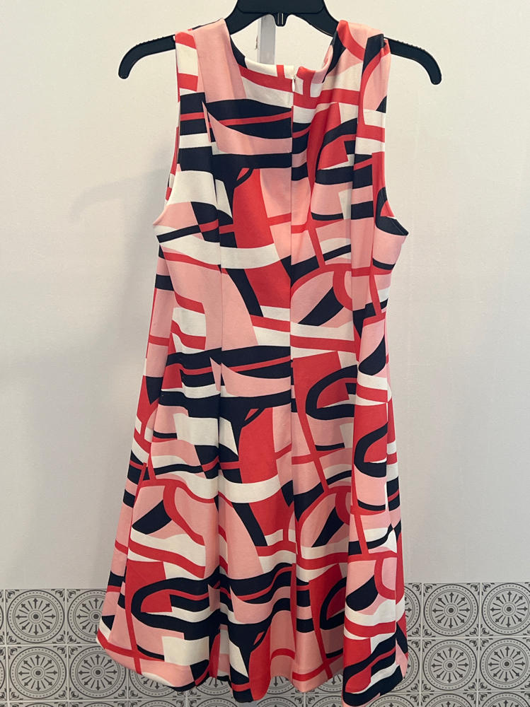 Natori Abstract Lines Sleeveless Pleated Dress size 10