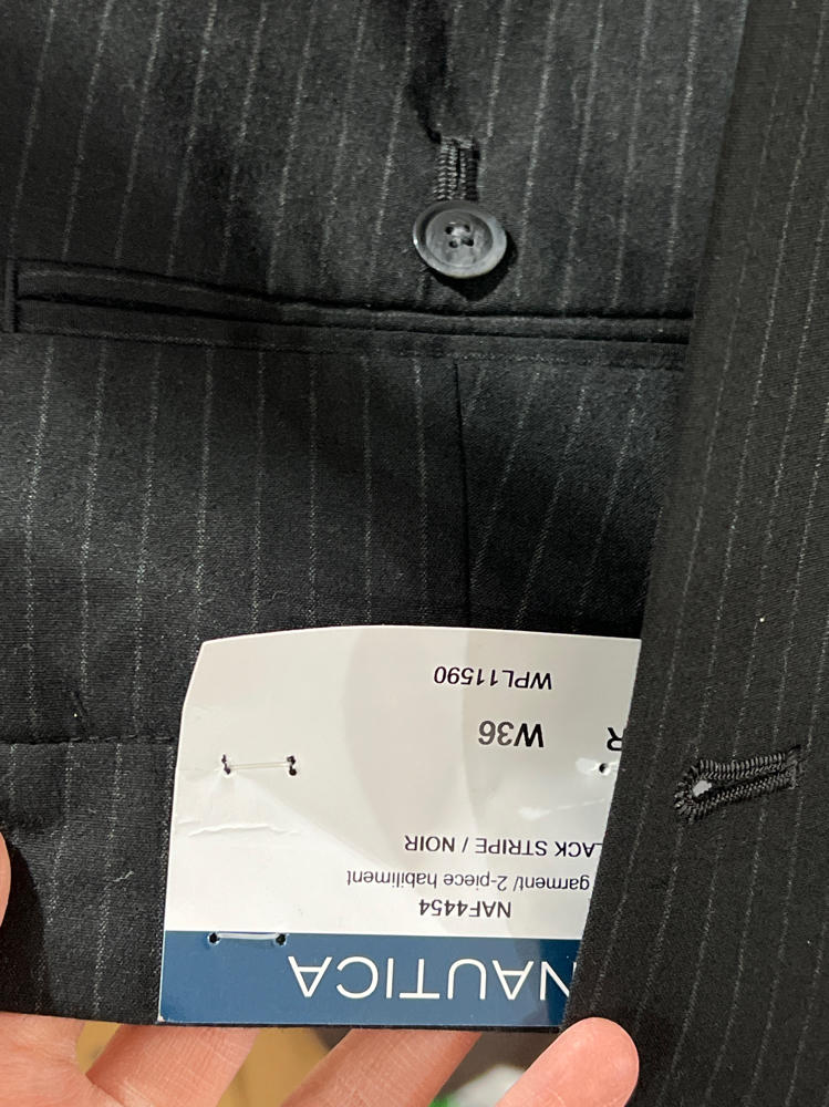 Nautica Mens Modern fit 2 Piece Suit 42 R / 36 Waist Black Striped Stretch