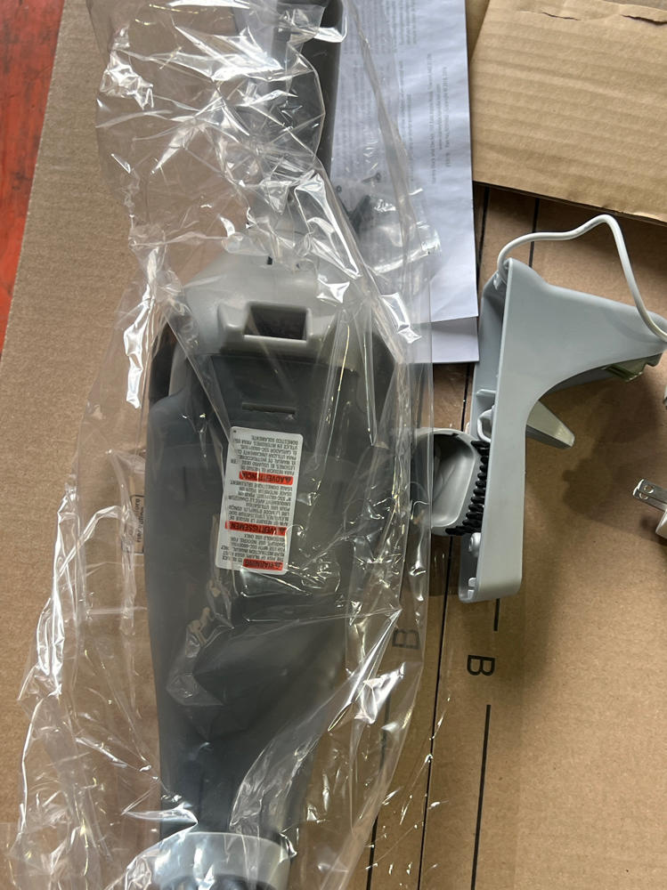BLACK+DECKER dustbuster Handheld Vacuum, Cordless, White (Model HNVC220BCZ10FF)