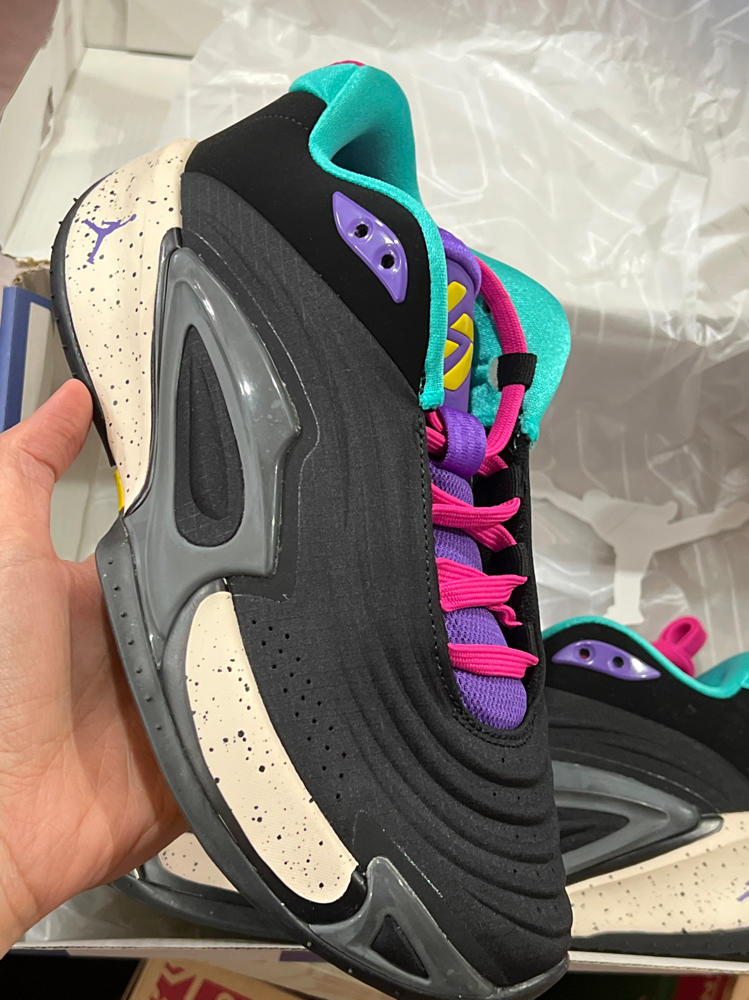 Nike Jordan Luka 3 GS Boys Shoes Size 7, Color: Black/Hyper Grape/Hyper Jade