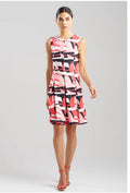 Natori Abstract Lines Sleeveless Pleated Dress size 10