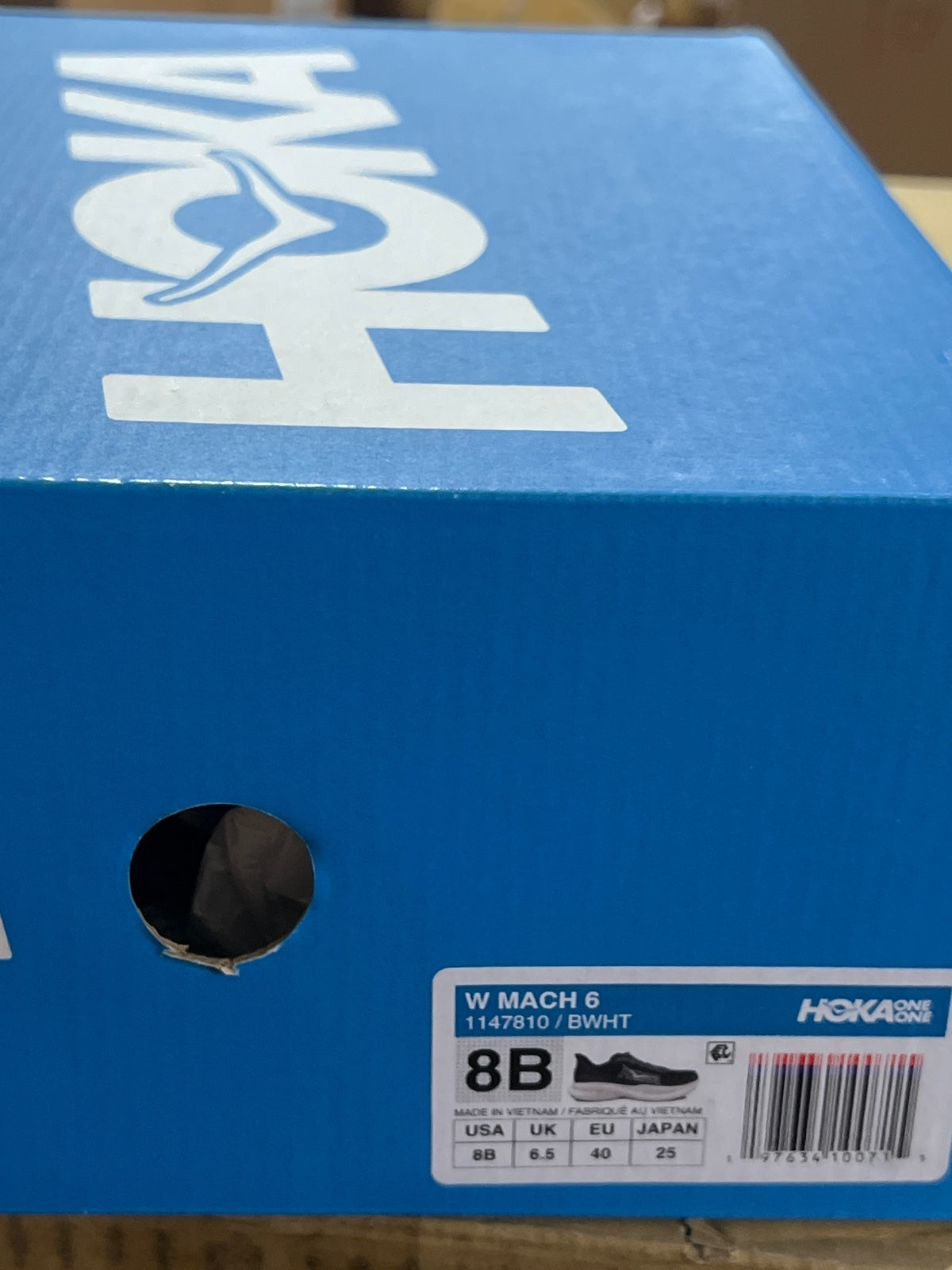 Hoka Mach 6 lightweight running sneakers