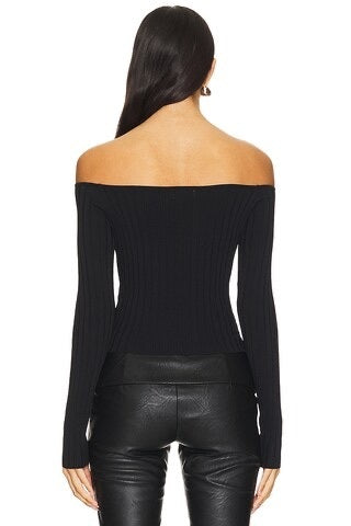 Superdown calypso top