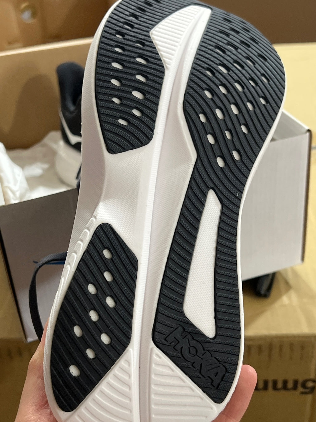 Hoka Mach 6 lightweight running sneakers