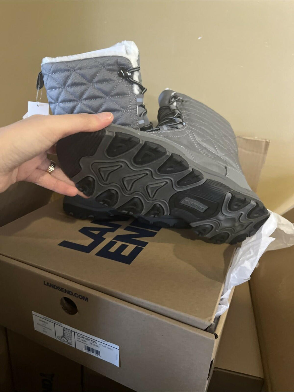 NWT Lands' End Women's Gray Squall Boots Winter Thermolite Gray