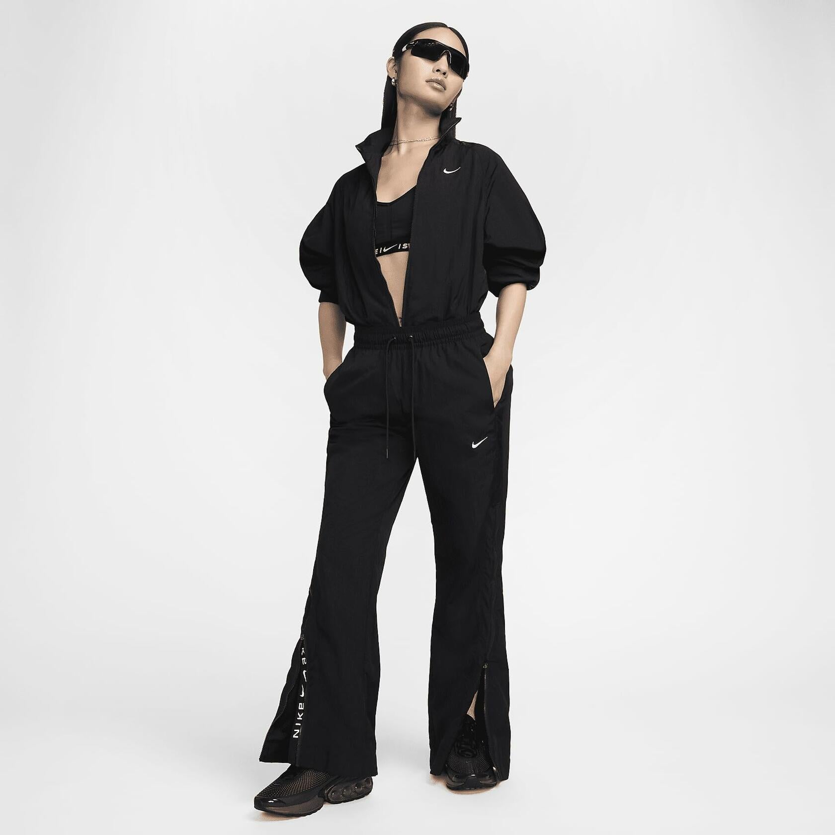 Nike Sportswear Collection Women's Mid-Rise Repel Zip Pants (FV7544-010, Black/White) Size X-Small