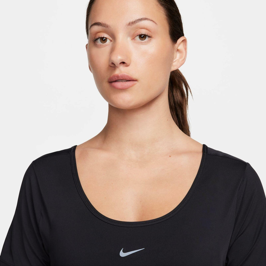 Nike W NK One Classic DF TWST Top Women's Shirt in black nwt