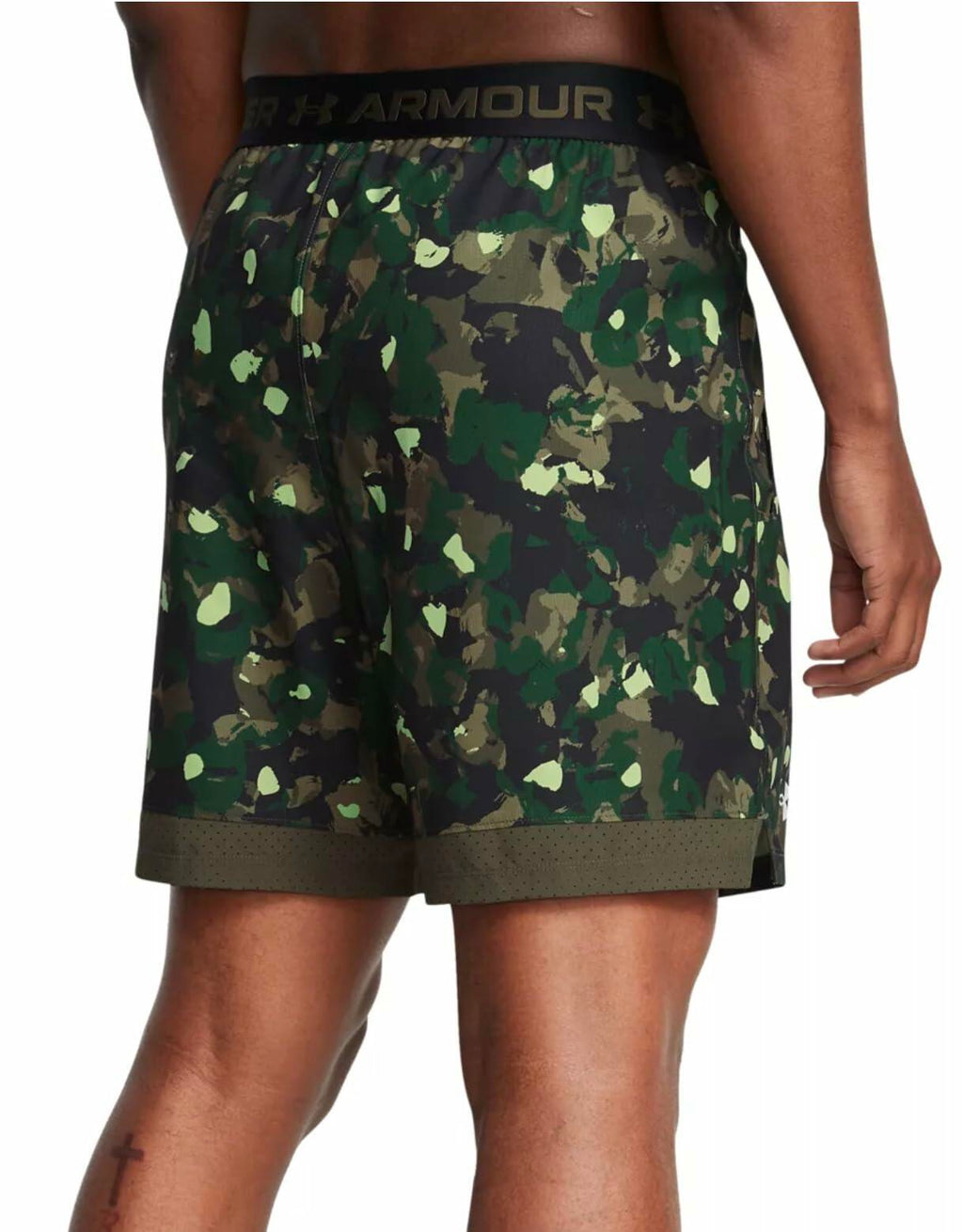 Under Armour Men's Vanish Woven 6" Camo Printed Shorts MEDIUM NWT