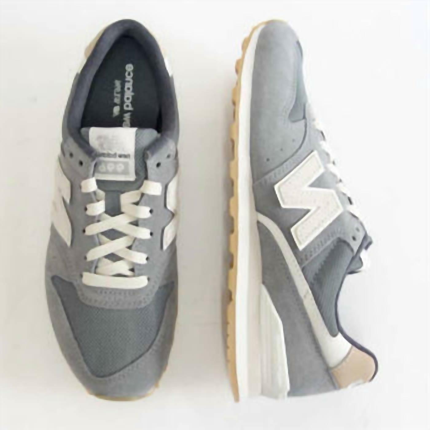 New Balance Women's 996 Dc2 Sneakers Grey new in box narrow