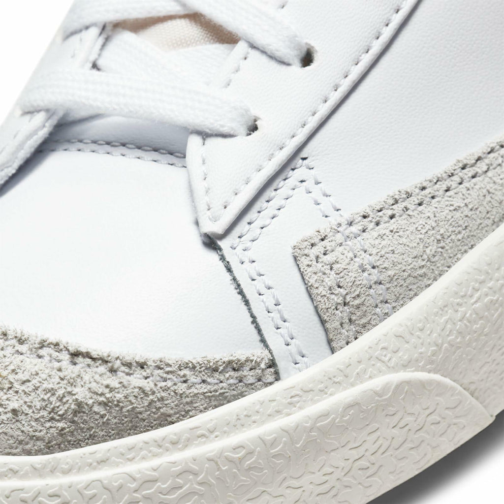 NIKE Womens Blazer Mid 77 Trainers CZ1055 Sneakers Shoes 6.5 White Black sail 100)