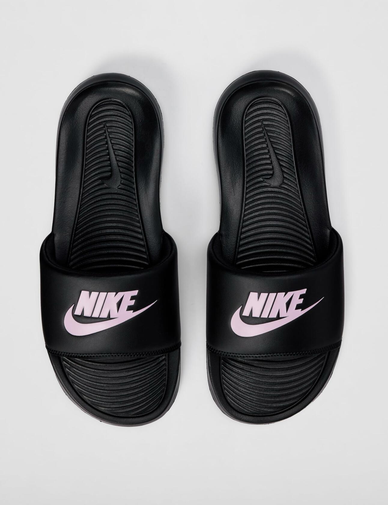 Nike Women's Victori One Slides, Black/Light Arctic Pink-Black, 11