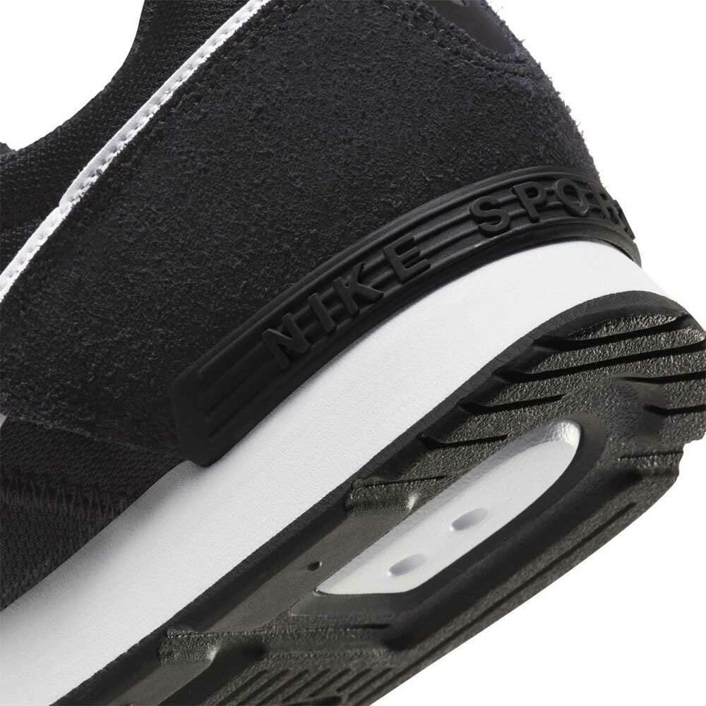 Nike Men's Venture Runner Trainers, Black, 7 mens