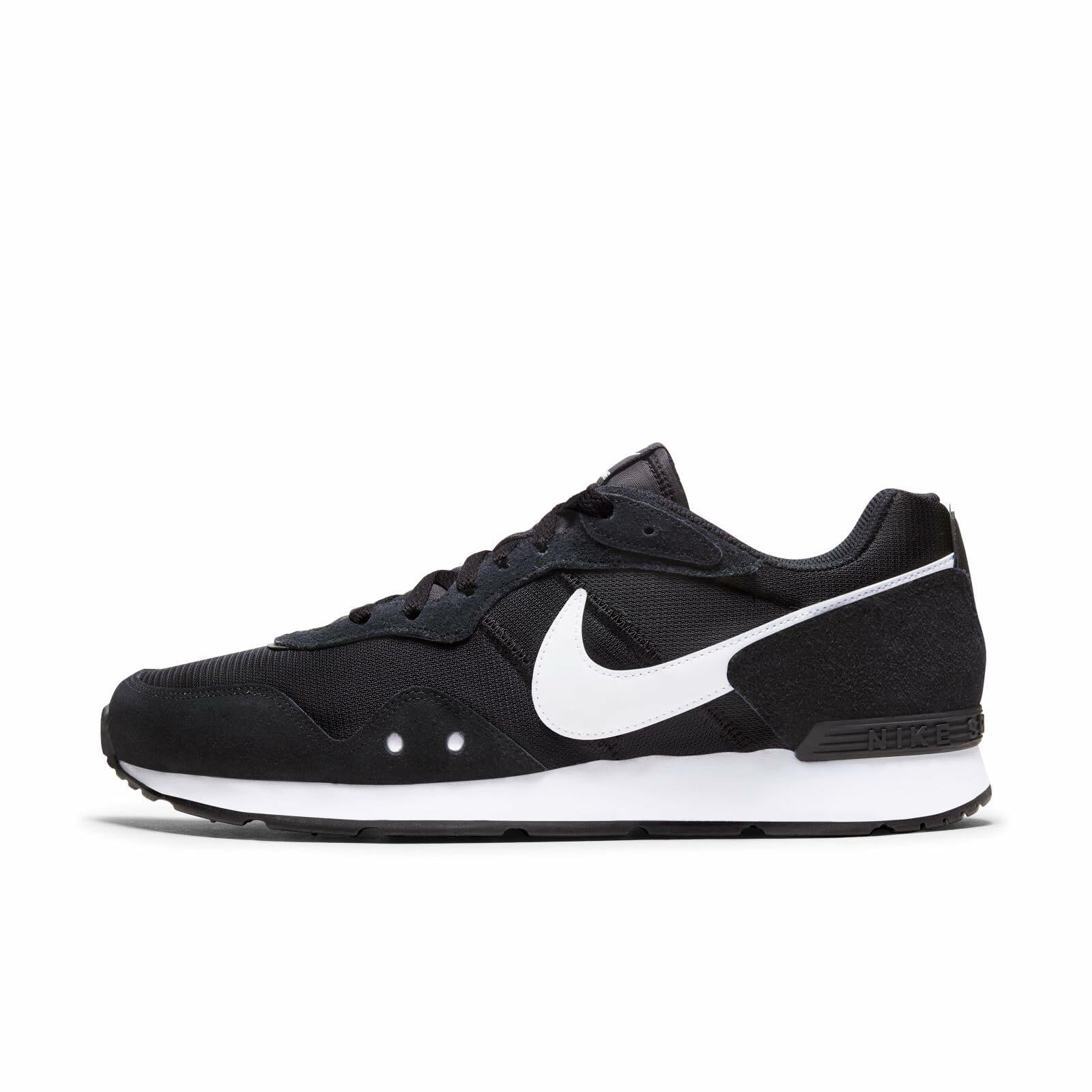 Nike Men's Venture Runner Trainers, Black, 7 mens