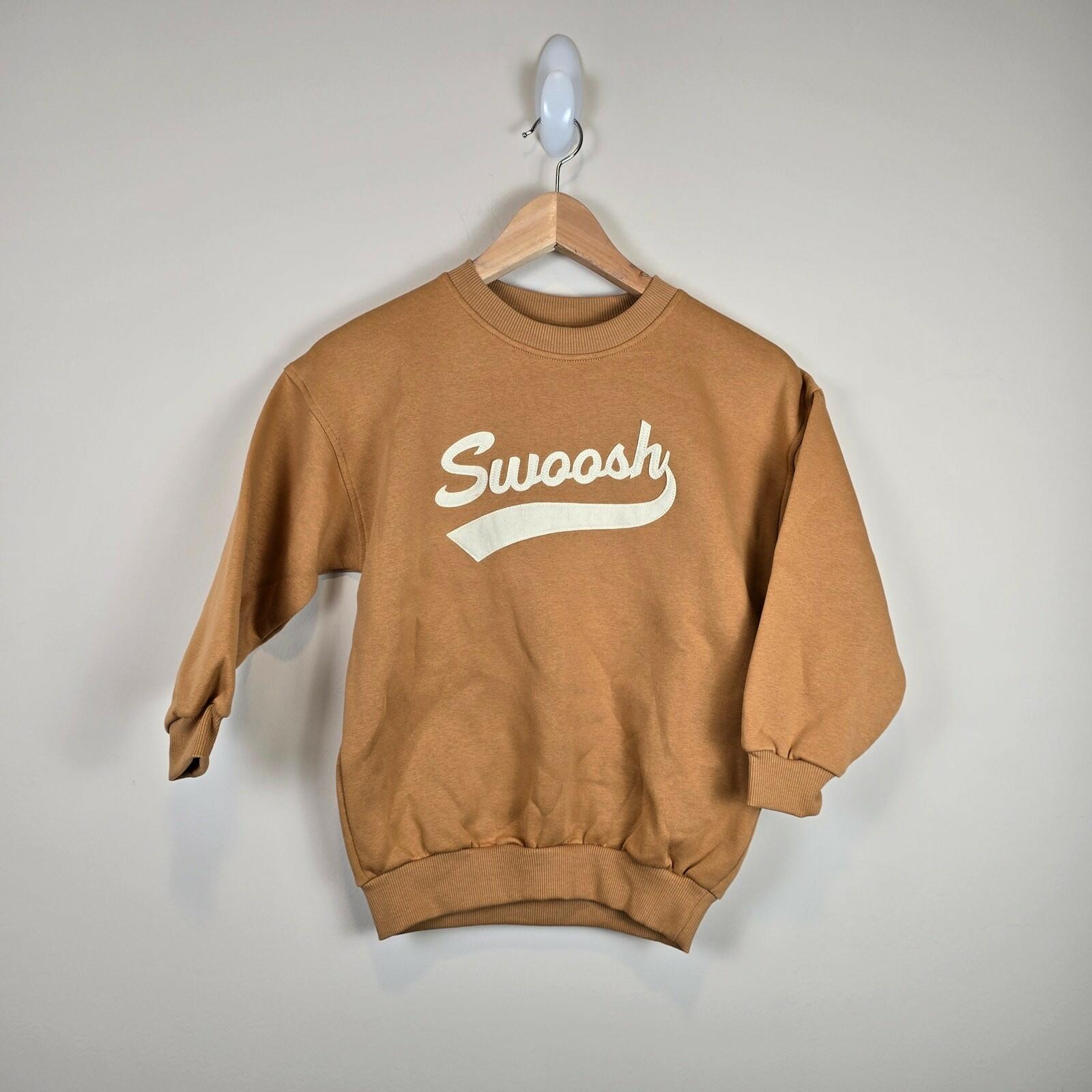Nike Kids Swoosh Sweatshirt Size XS/6x-7, small Tan Pullover HJ6234-201 Oversize Crew
