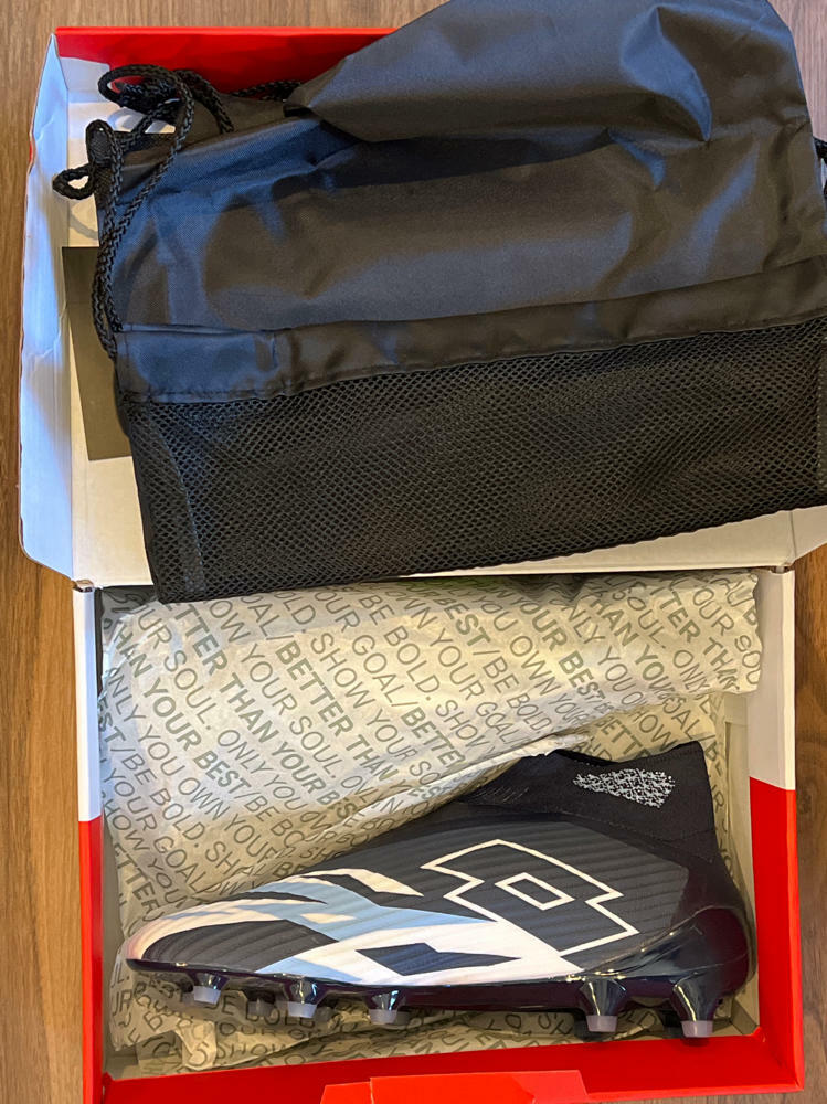 Solista 100 VI Gravity FG Mens Soccer Cleats Shoes Navy Blue  NEW