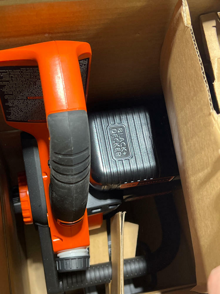 BLACK+DECKER 40V MAX Electric Chainsaw Cordless, 12 Inch Battery Chainsaw, Battery and Charger Included, Longer Runtime, Lightweight Rechargeable (LCS1240)