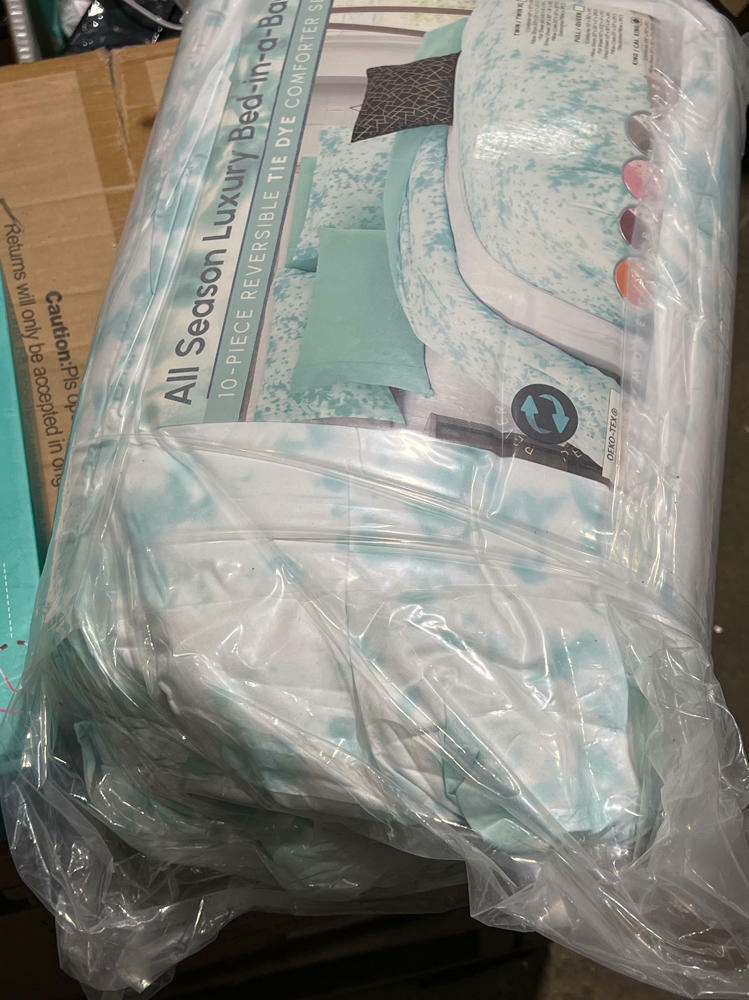 Elegant Comfort Reversible 10-Piece Comforter Set, Tie-Dye Print, Decorative Pillow and Fitted Sheet with Smart Pockets, Soft, Plush, Lightweight Material, 10pc Tie-Dye Set, Cali King, Aqua Mint