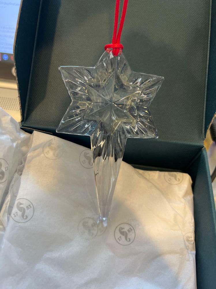waterford shining star Ornament, 1087183. new crystal in box 2024 doen't show year