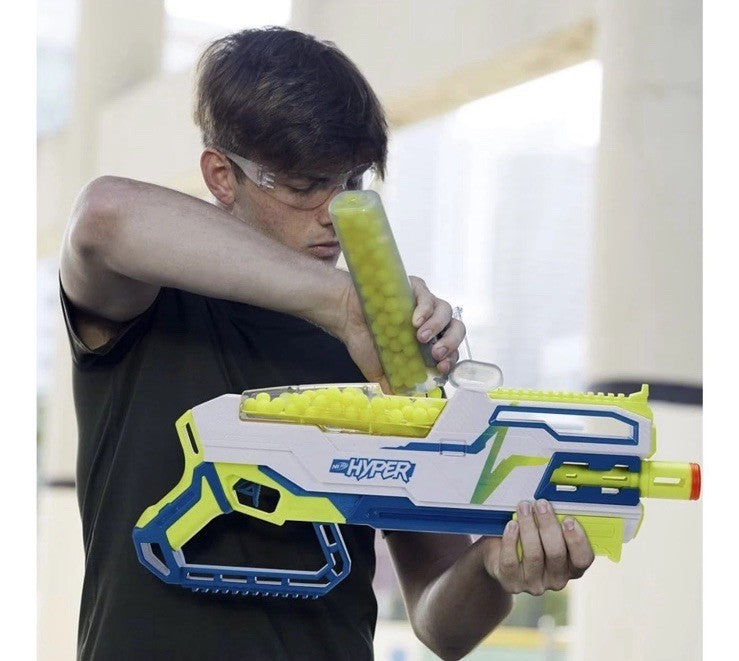 Nerf Hyper Siege-50 Pump-Action Blaster, 40 Hyper Rounds, Eyewear, Up to 110 FPS Velocity, Easy Reload, Holds Up to 50 Rounds